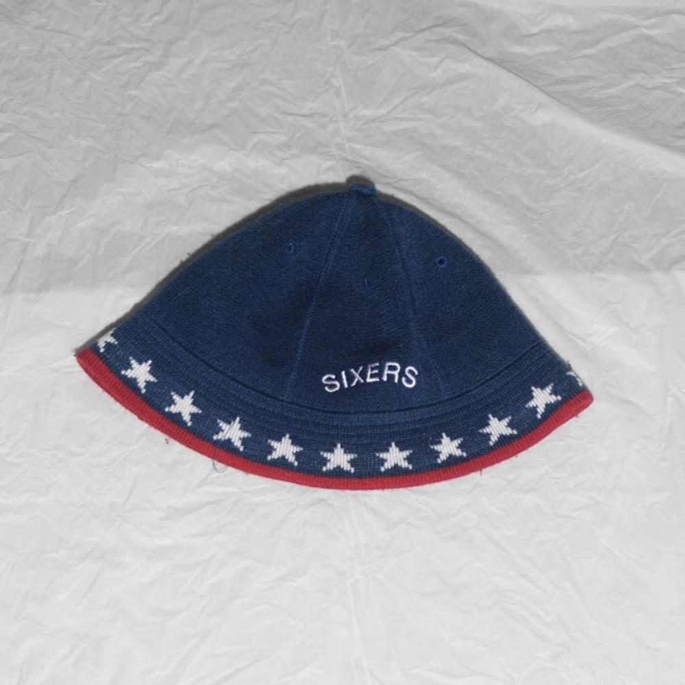 Nike Phila bucket hat